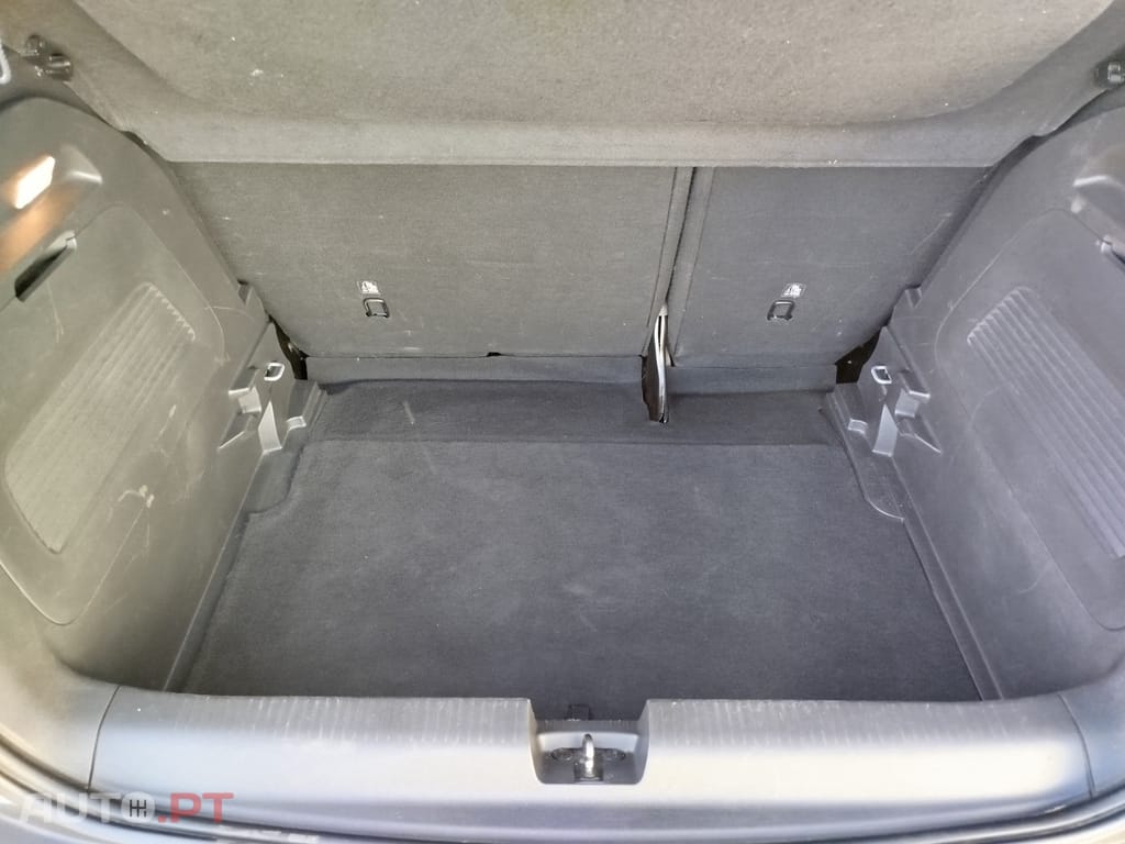 Opel Crossland 1.2 T Business Edition