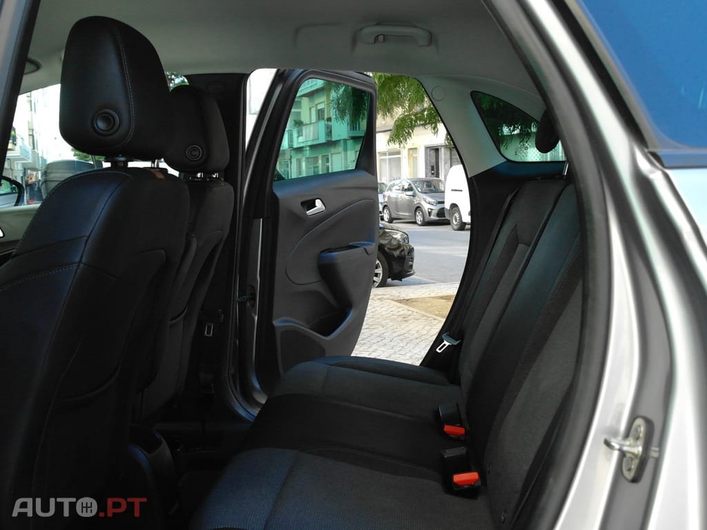 Opel Crossland X 1.2 T Innovation