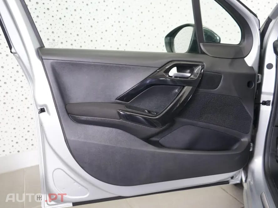 Peugeot 208 1.6 BlueHDi Active