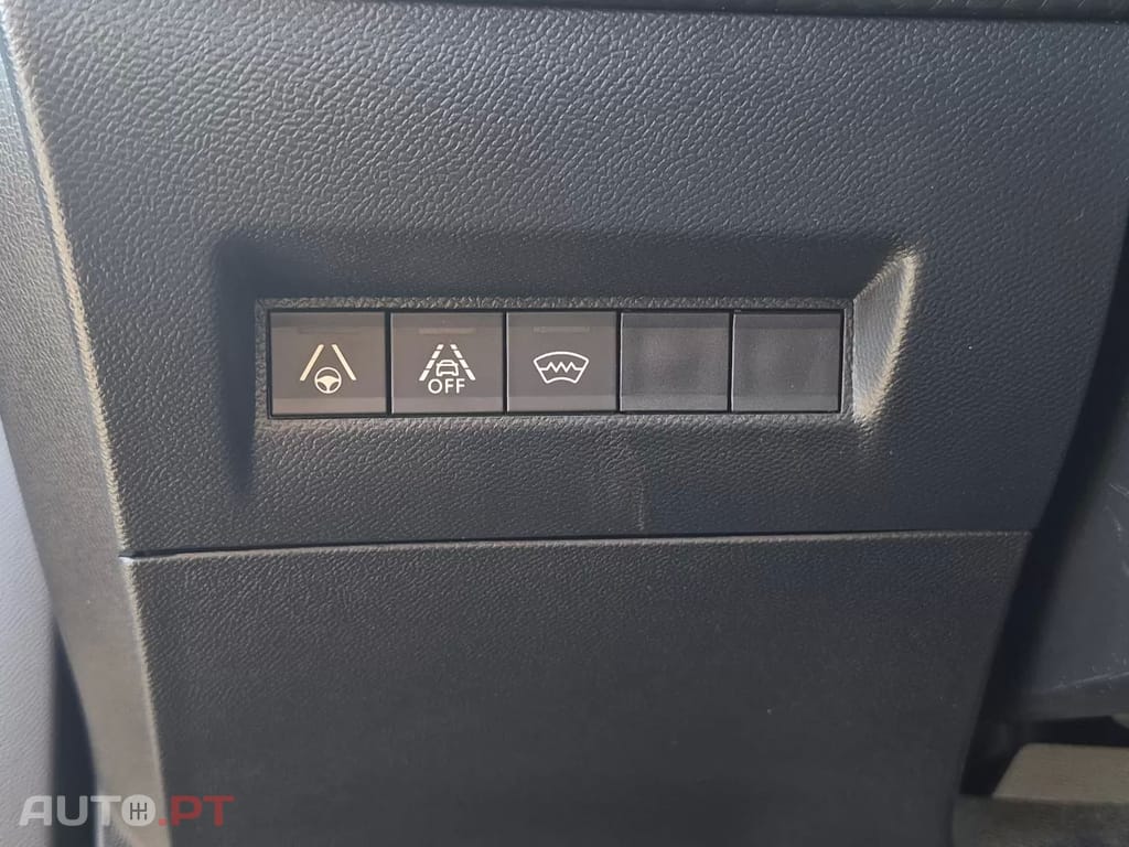 Peugeot E-2008 50 kWh GT Pack