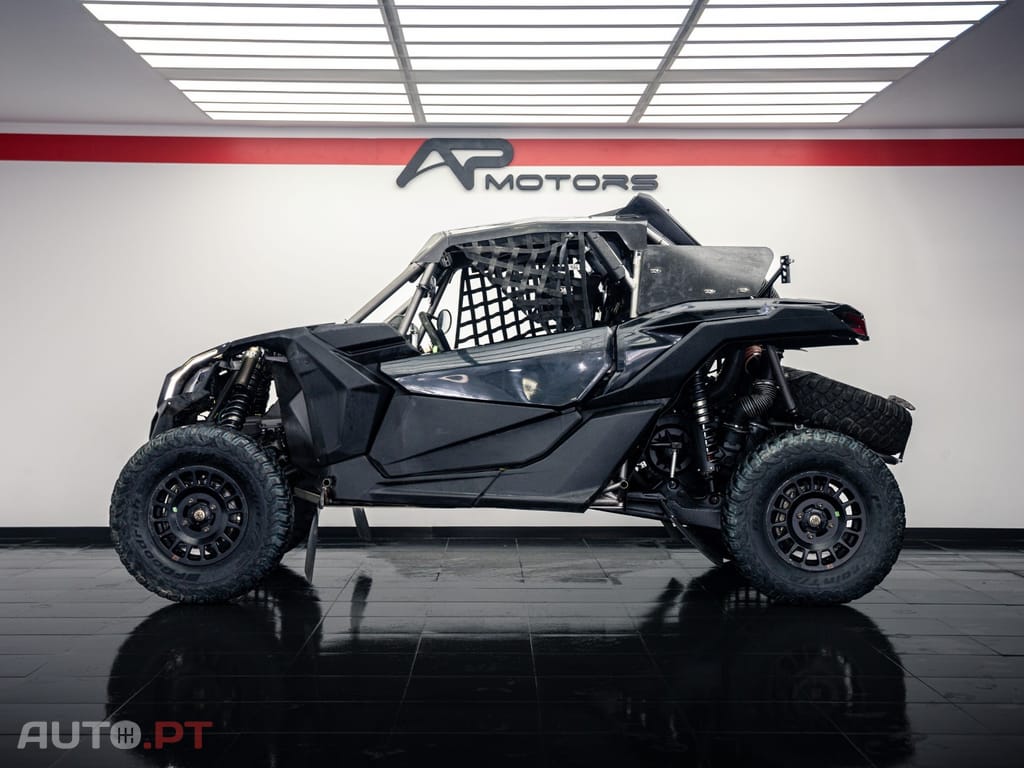 Can-Am Maverick X3 South Racing T3