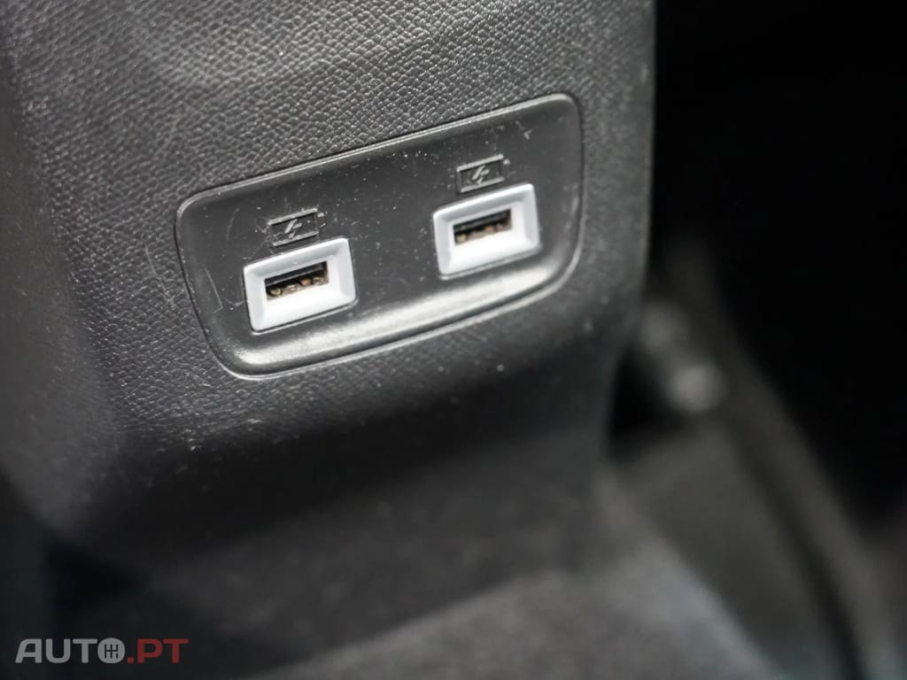 Peugeot E-208 50 kWh Active Pack