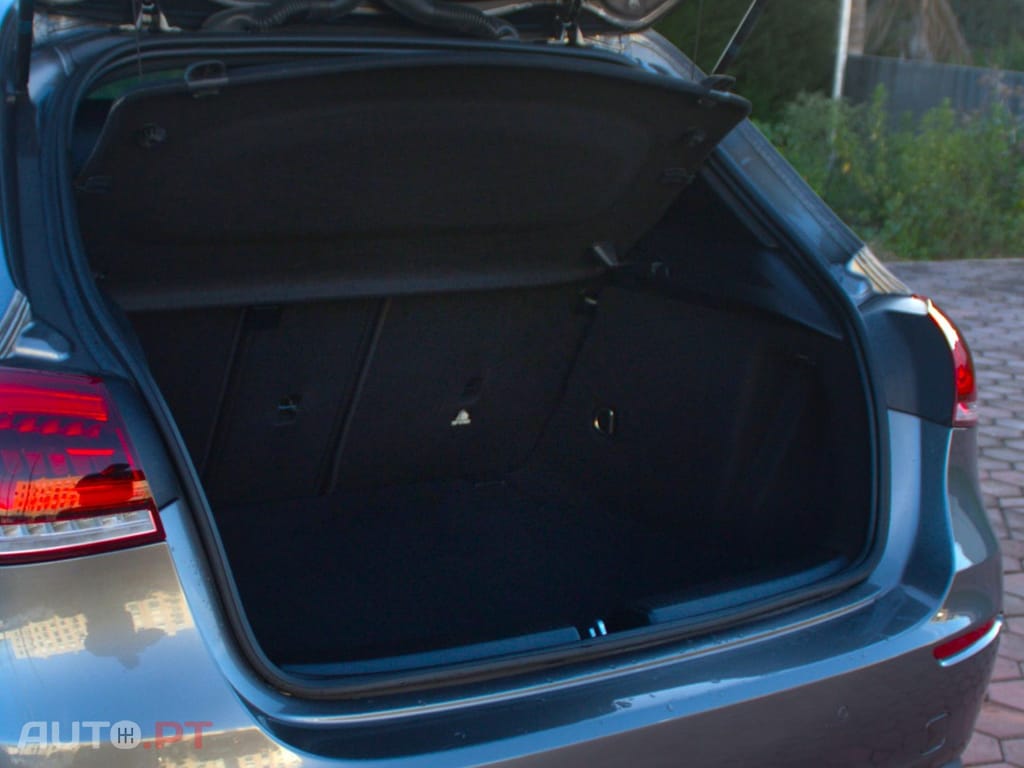 Mercedes-Benz A 180 d Business Solutions Aut.