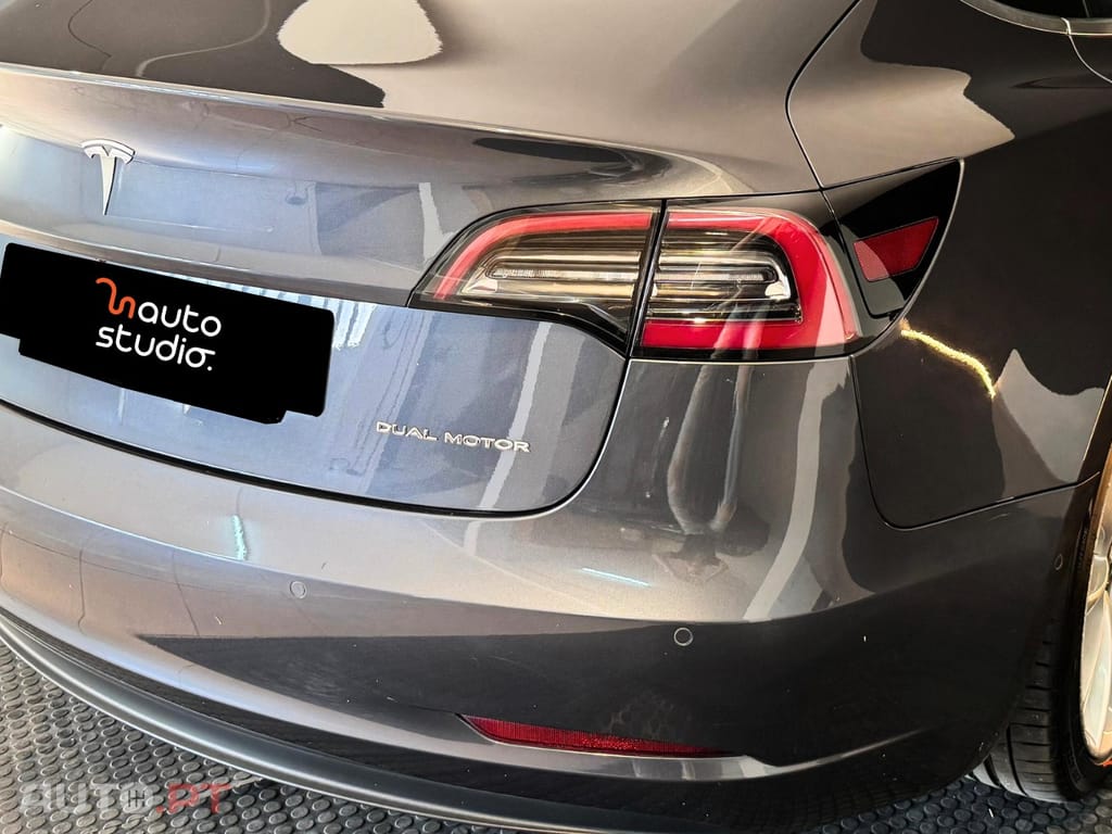 Tesla Model 3 Long Range Tração Integral