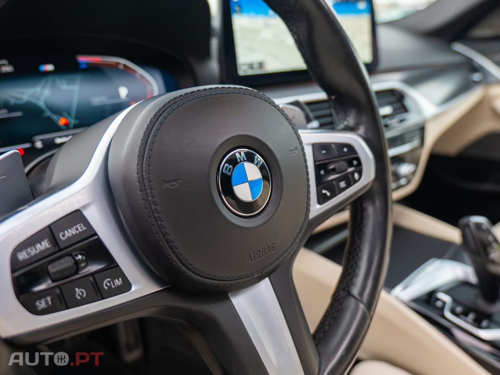 BMW 520 d Pack Desportivo M Auto