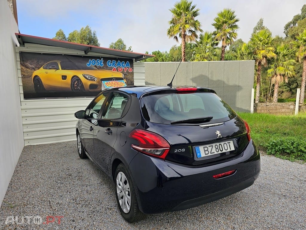 Peugeot 208 1.2 PureTech Active