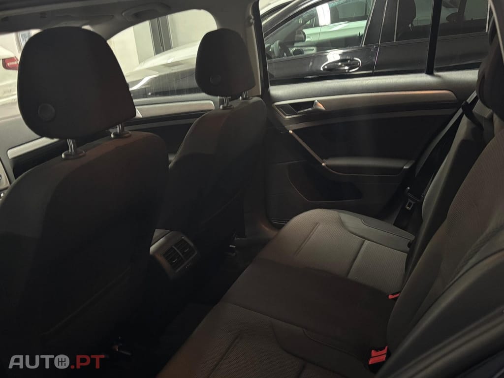 Volkswagen Golf Variant 1.6 TDi Confortline