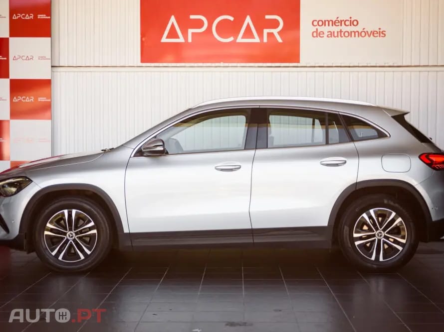 Mercedes-Benz GLA 180 d Style