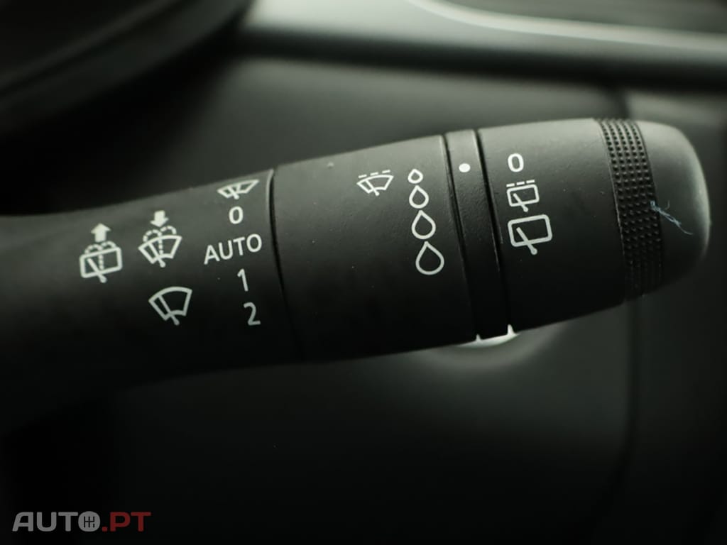 Renault Captur 1.0 TCe Techno Bi-Fuel