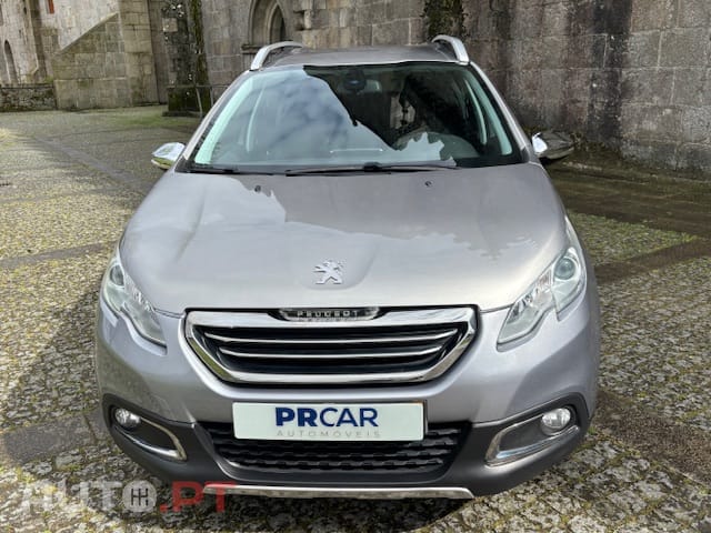 Peugeot 2008 1.2 PURETECH STYLE