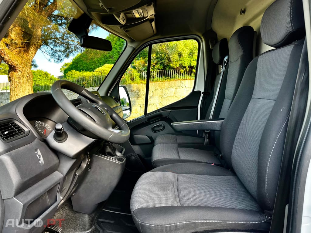 Renault Master 2.3 dCi L3H3 3.5T SS