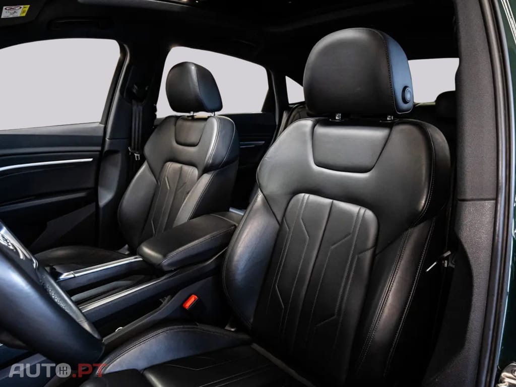 Audi E-Tron 55 S LINE I.V.A DEDUTÍVEL 