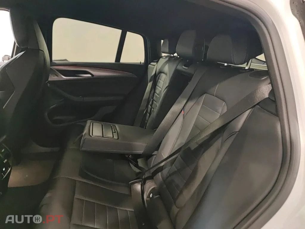 BMW X4 20 d xDrive Auto