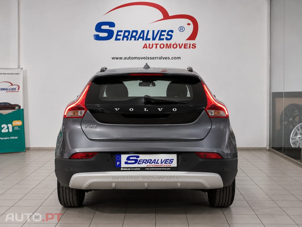 Volvo V40 Cross Country 1.6 D2 Momentum