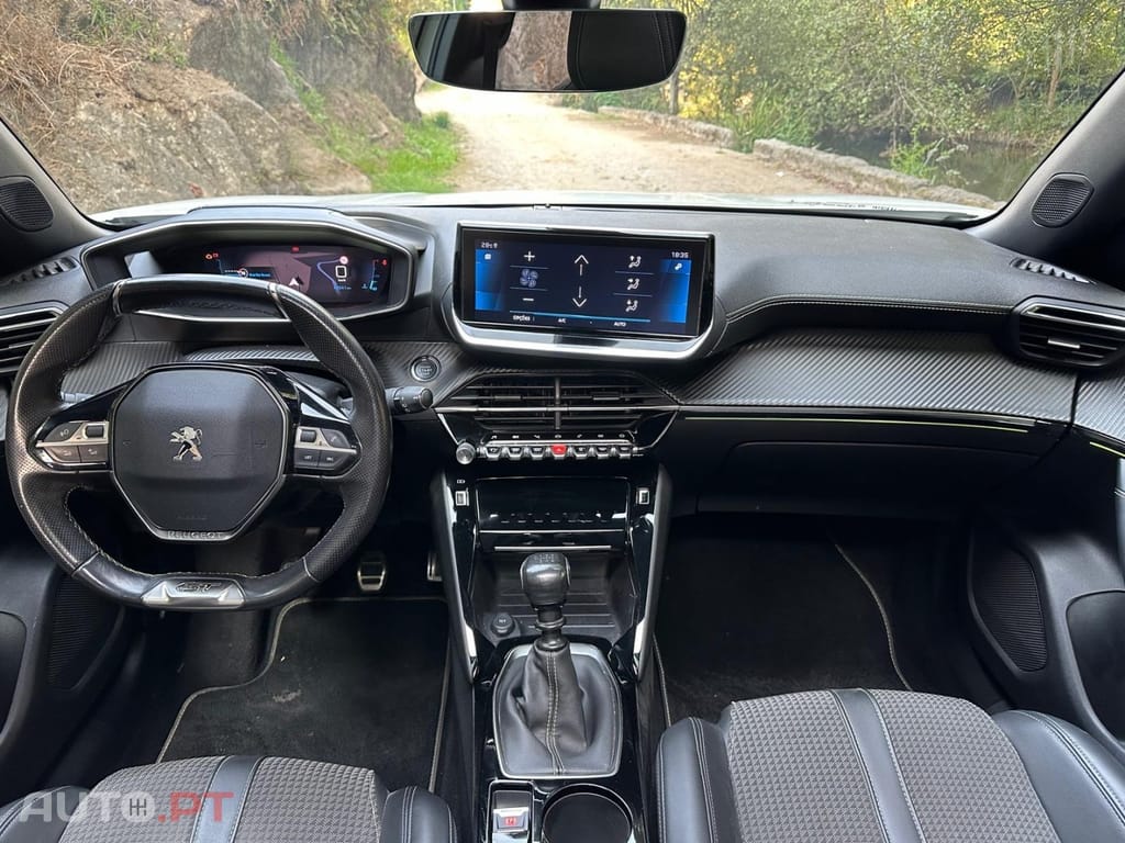 Peugeot 2008 1.2 PureTech GT Line