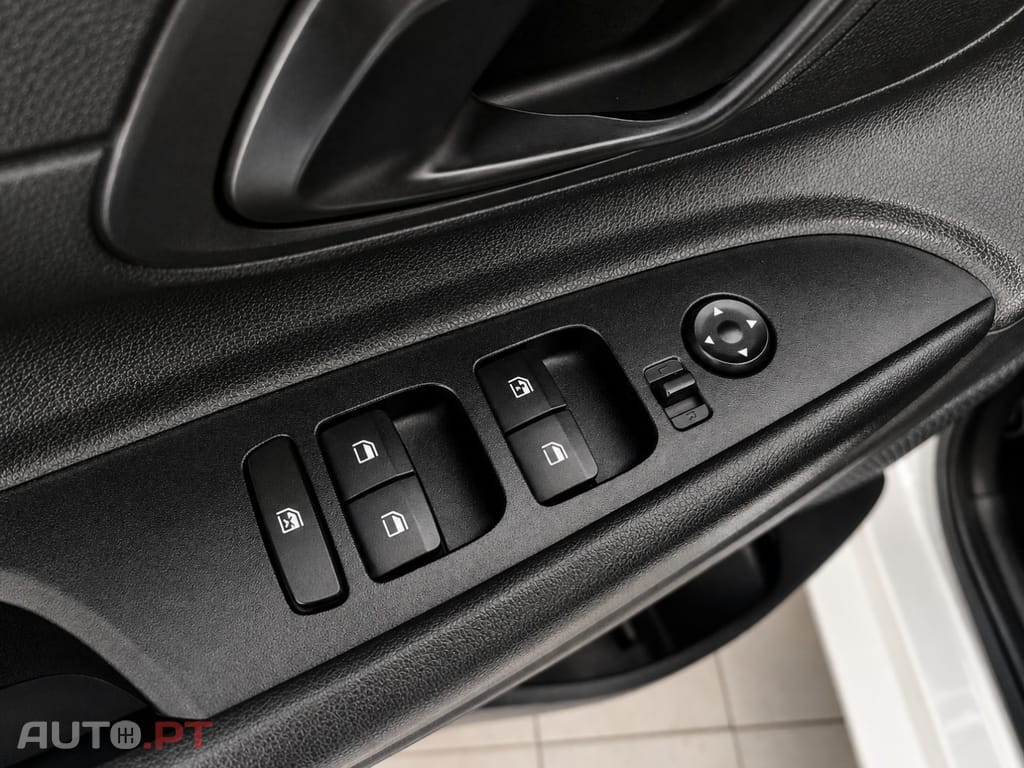Hyundai i20 1.2 Comfort — fotografia 16