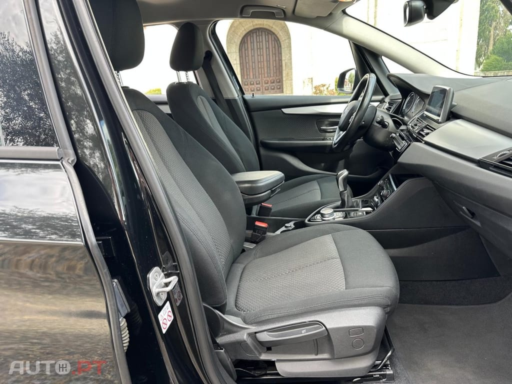 BMW 216 d Advantage