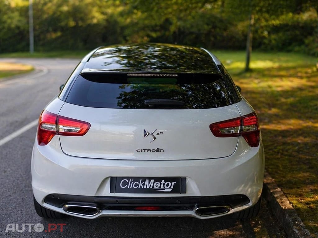 DS DS5 2.0 Hybrid4 Sport Chic