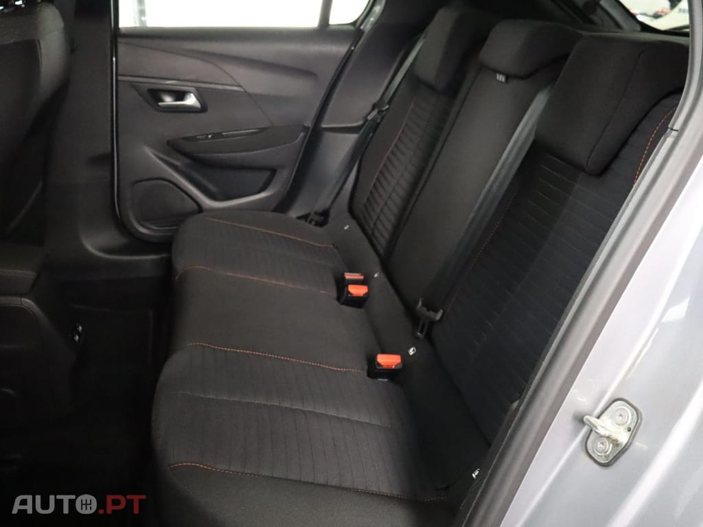 Peugeot 208 Active Versão Eléctrica