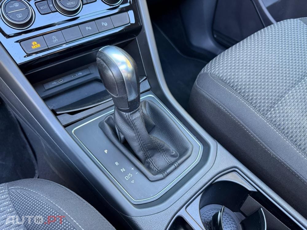 Volkswagen Touran 2.0 TDI Highline DSG