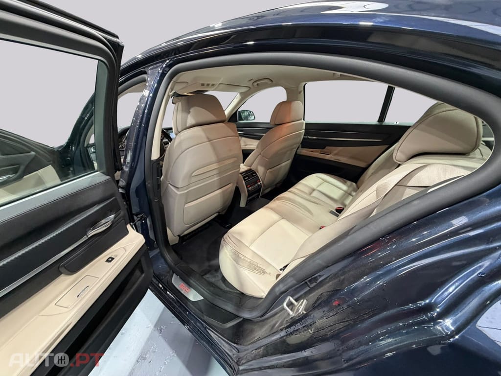BMW 740 D