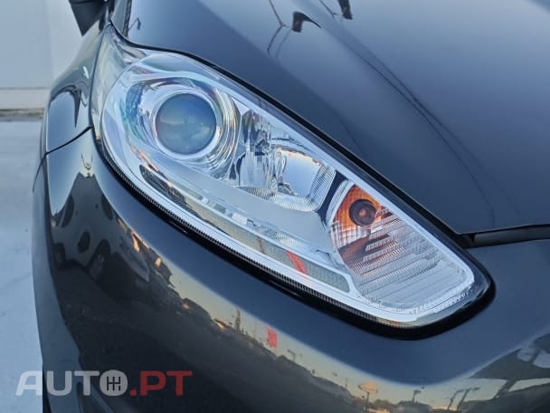 Ford Fiesta 1.0 T EcoBoost Titanium