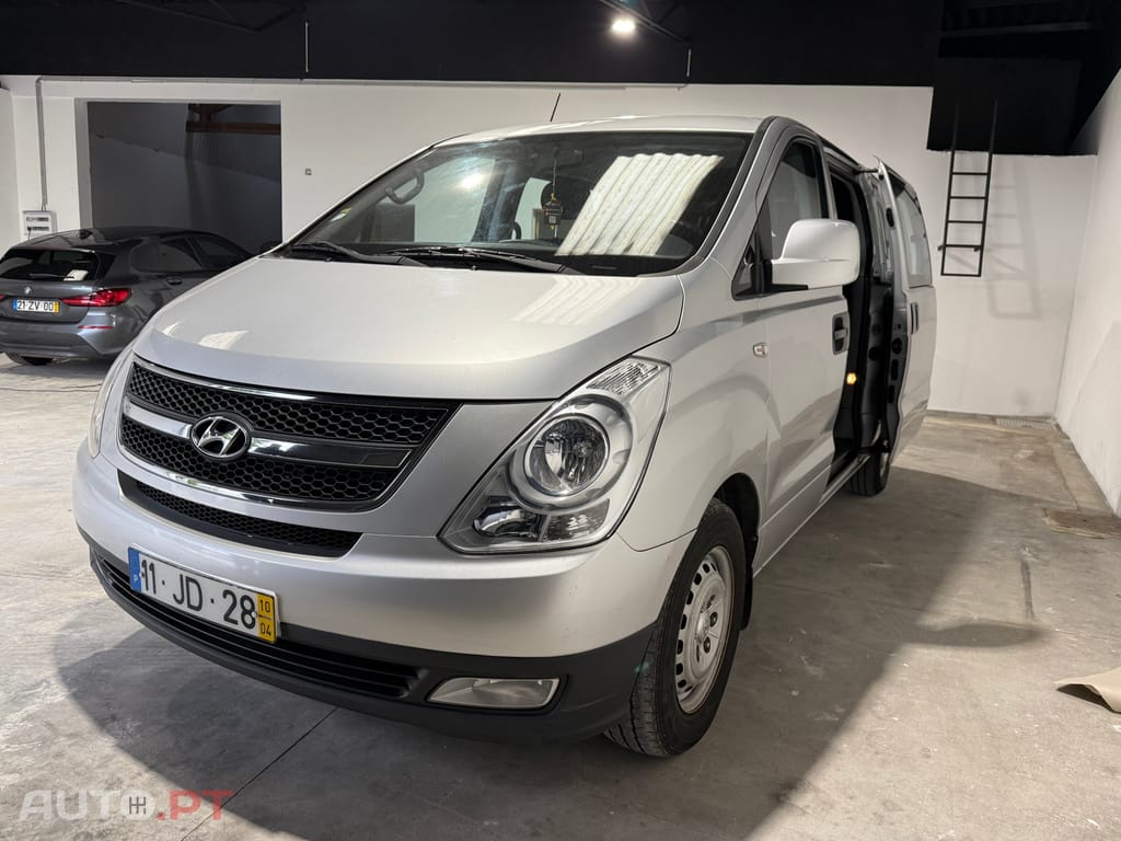 Hyundai H-1 2.5 CRDi