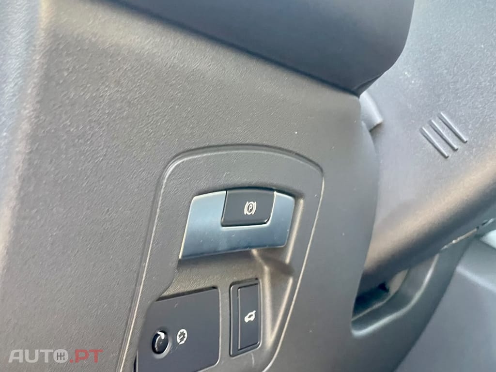 Land Rover Velar R-Dynamic