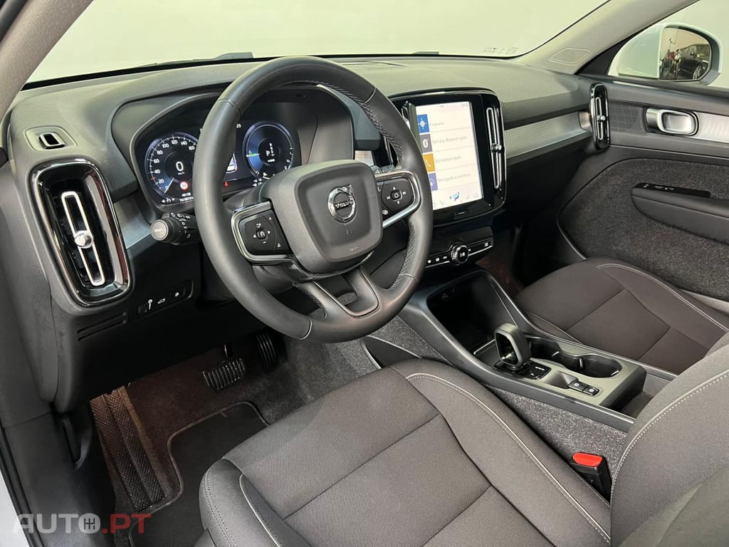 Volvo XC40 1.5 T4 211 PHEV Inscription