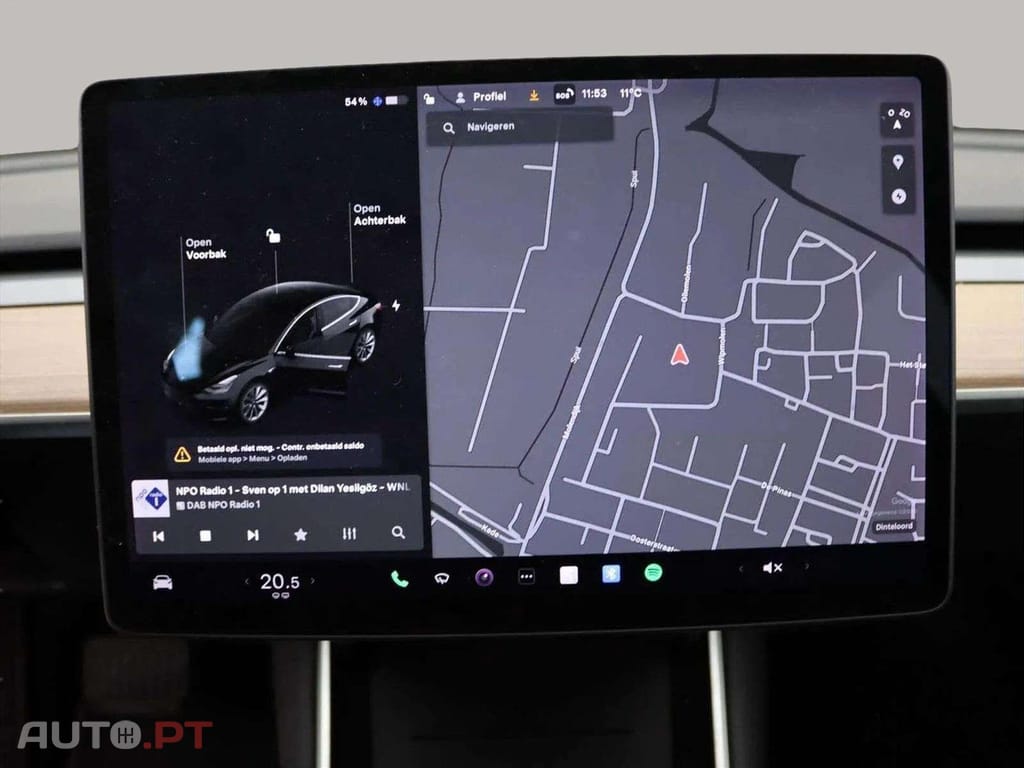 Tesla Model 3 Long Range AWD
