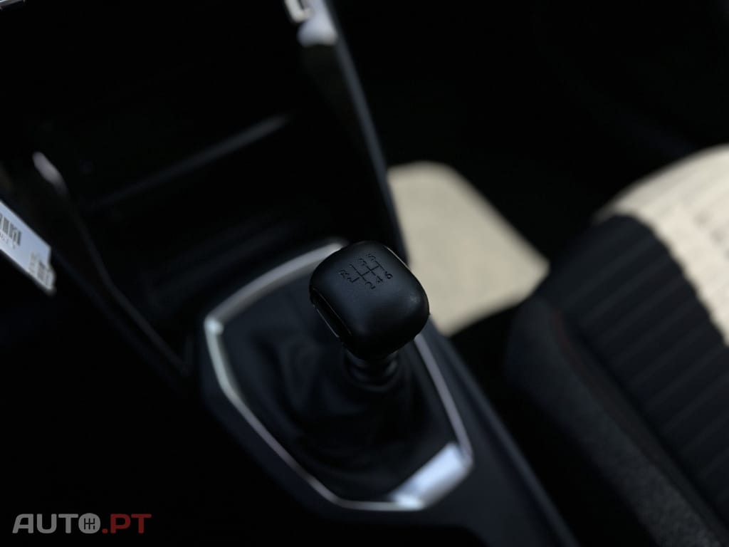 Peugeot 2008 1.2 PureTech Active