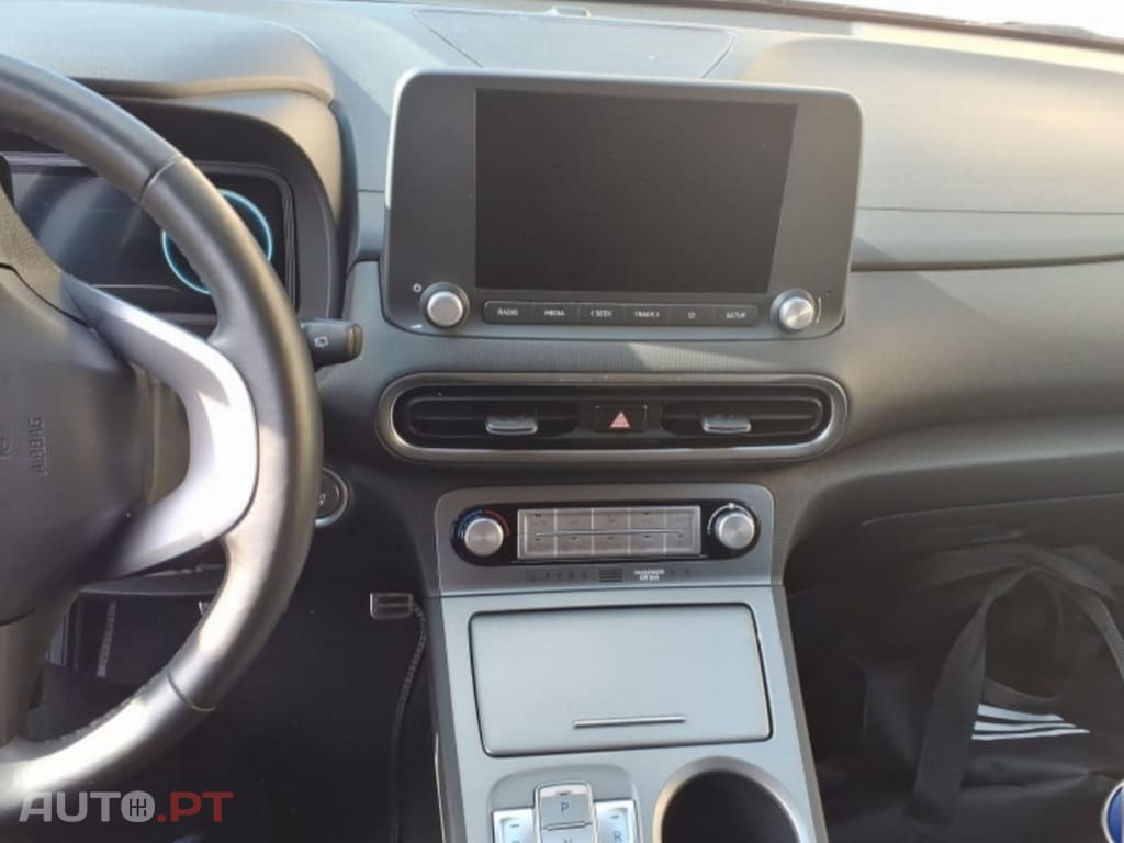 Hyundai Kauai EV 64 kWh Premium+LED