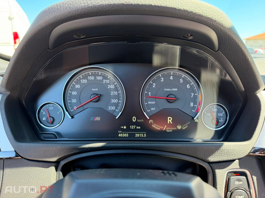 BMW M4 Auto
