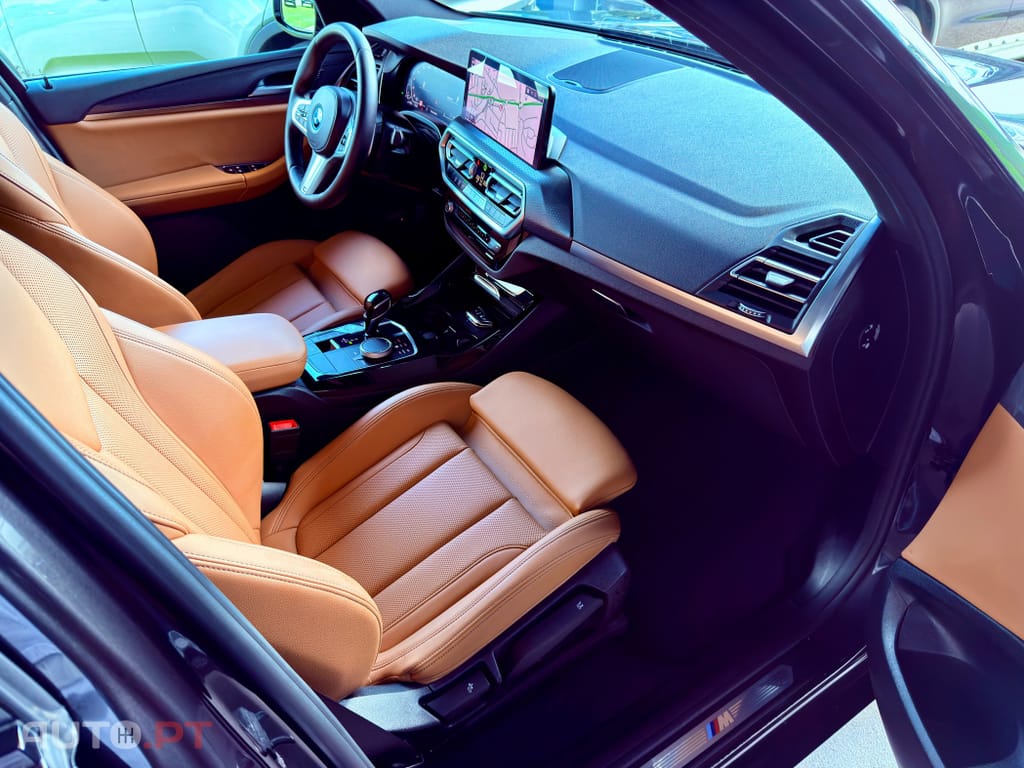 BMW X3 30 e xDrive Pack M — fotografia 21