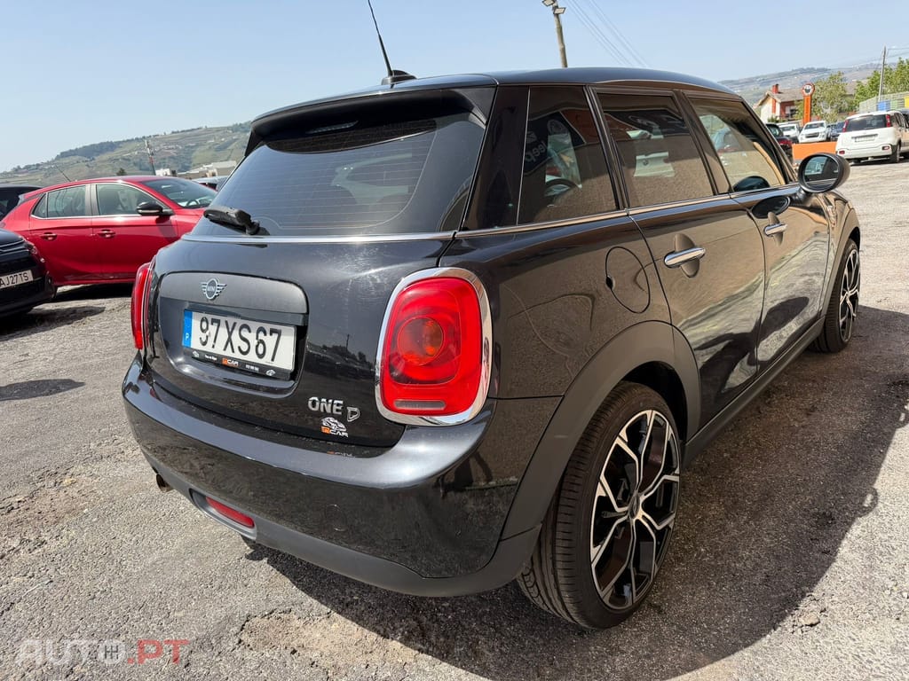 MINI Cooper One D