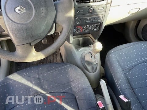 Renault Clio 1.2 16V Confort
