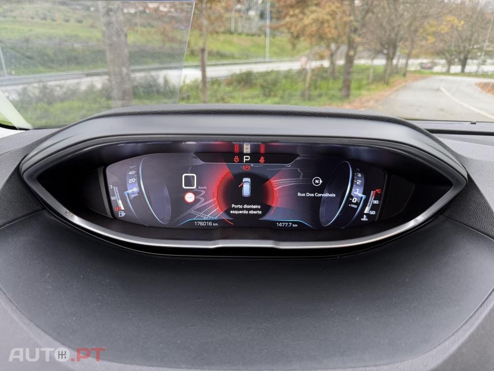 Peugeot 3008 1.6 BlueHDi Allure