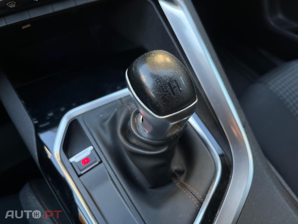 Peugeot 3008 1.5 BlueHDI Active Business