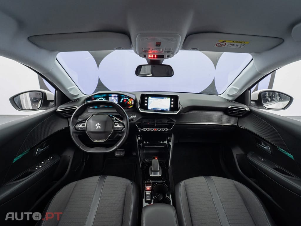 Peugeot E-208 50 kWh Allure