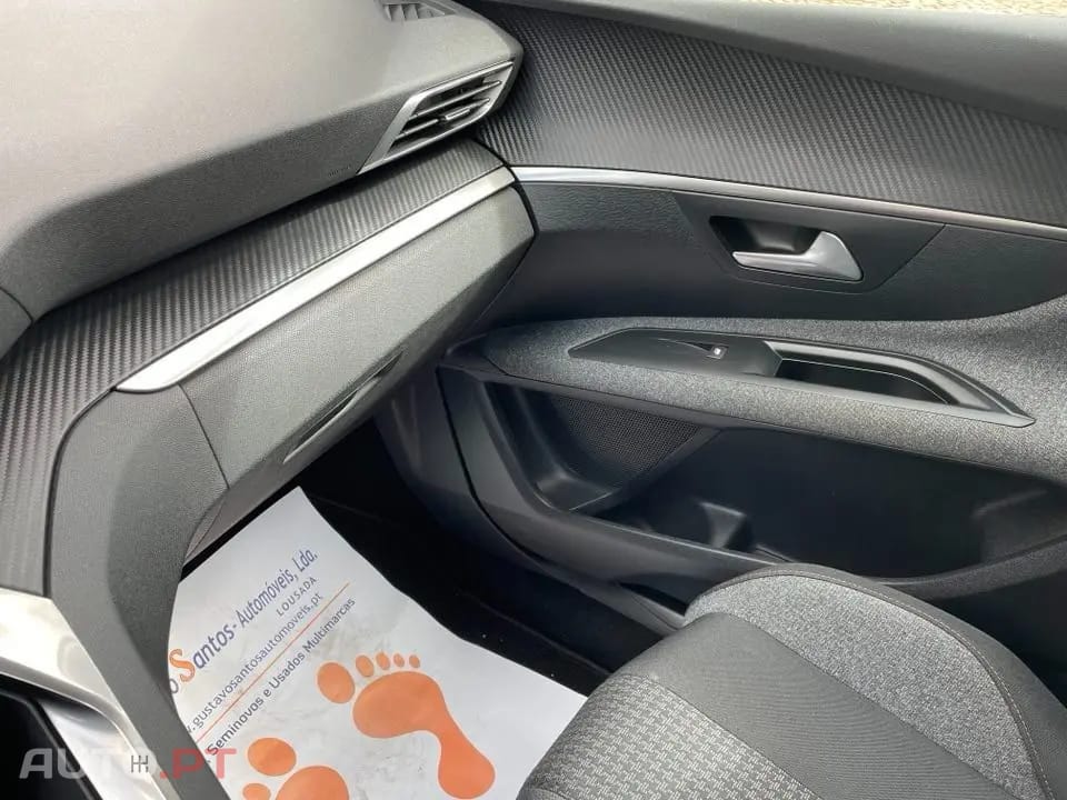 Peugeot 3008 1.5 BlueHDi Active Pack