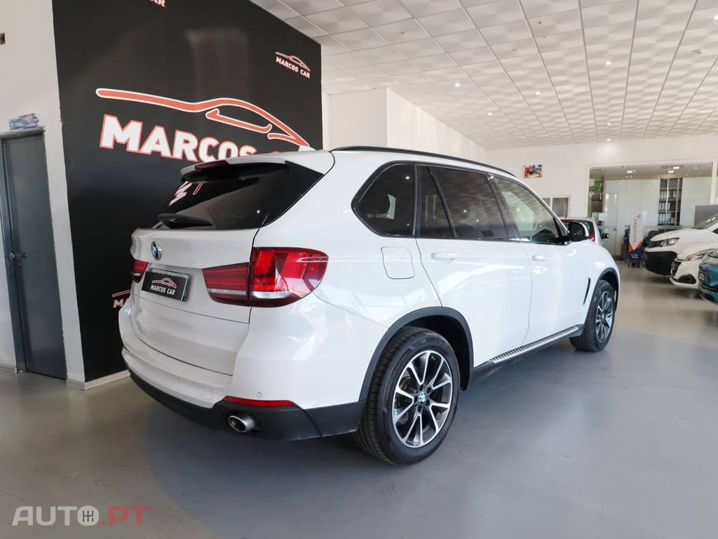 BMW X5 25 d sDrive Comfort 7L
