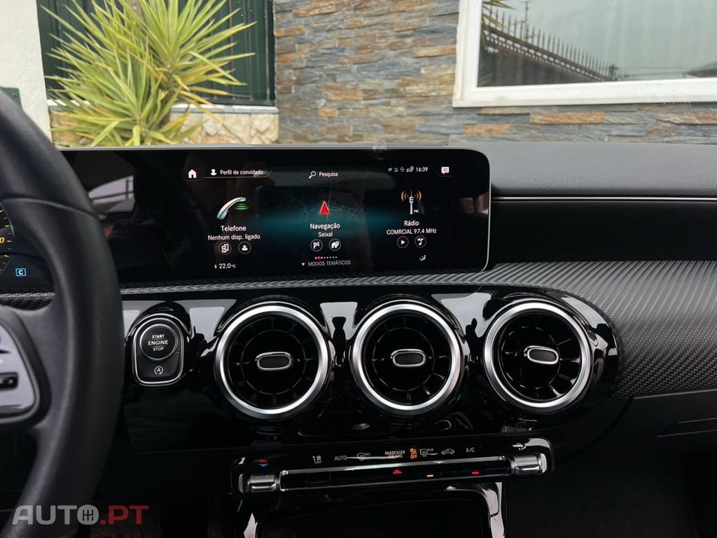 Mercedes-Benz A 180 d AMG Line