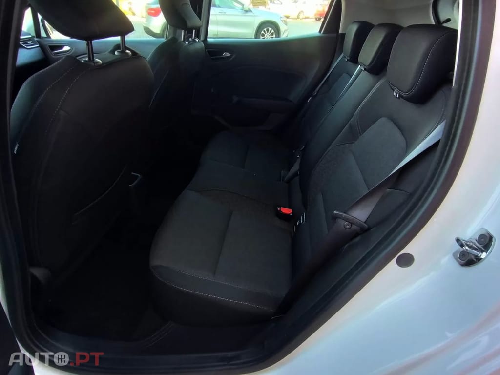 Renault Clio 1.0 TCe Business