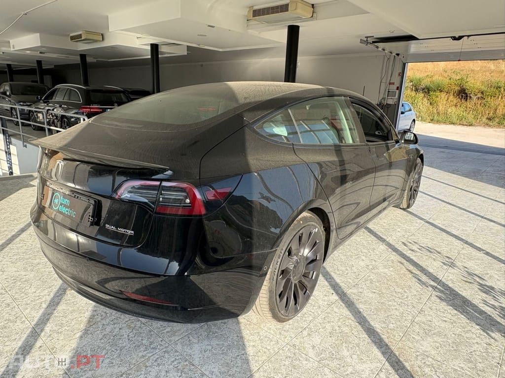 Tesla Model 3 Performance Dual Motor AWD