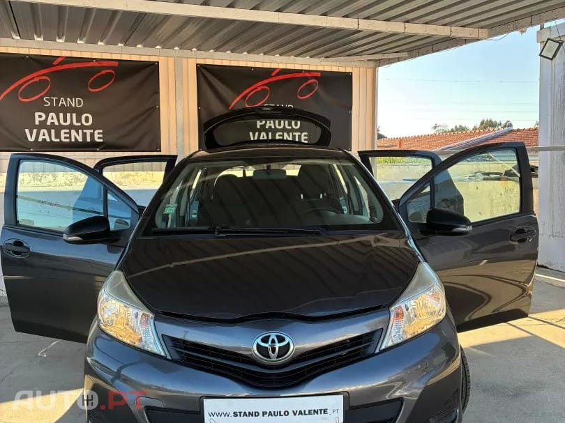 Toyota Yaris 1.0 VVT-i Comfort+AC