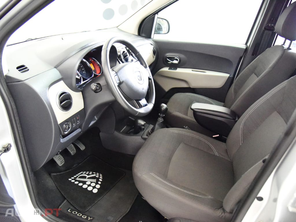 Dacia Lodgy 1.5DCI PRESTIGE 7L