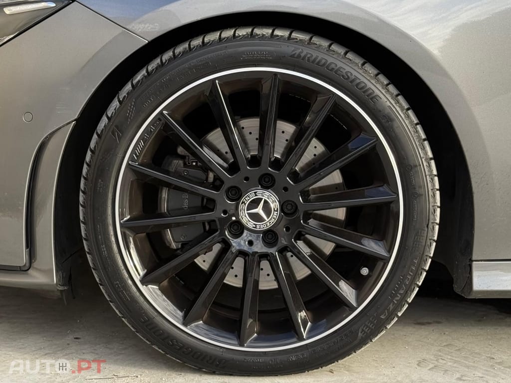 Mercedes-Benz CLA 220 d Shooting Brake AMG Line Aut.