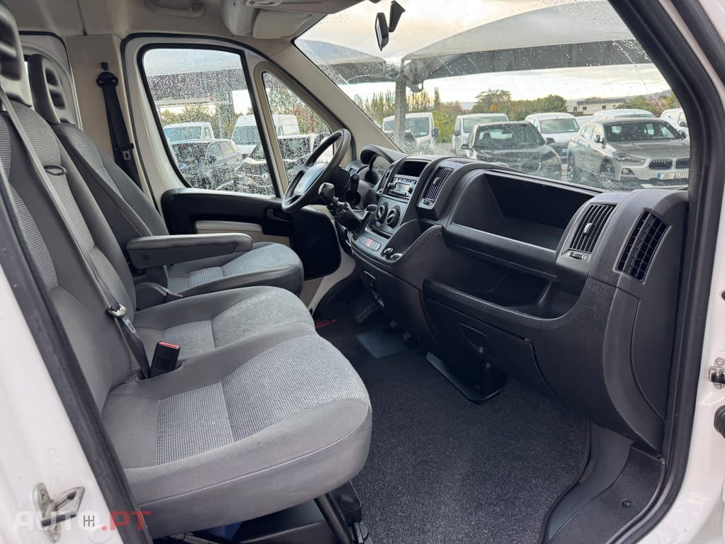 Peugeot Boxer 2.2 HDi 335 L2 CD