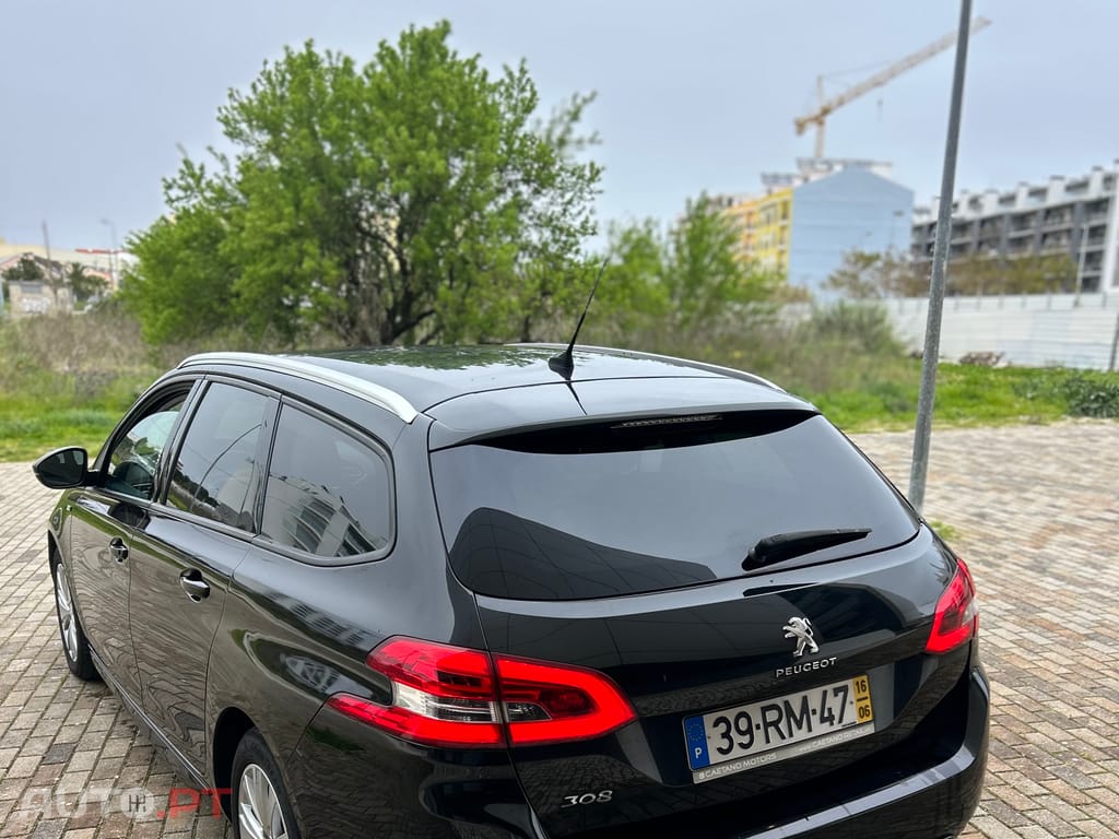 Peugeot 308 SW 1.6 BlueHDI Style