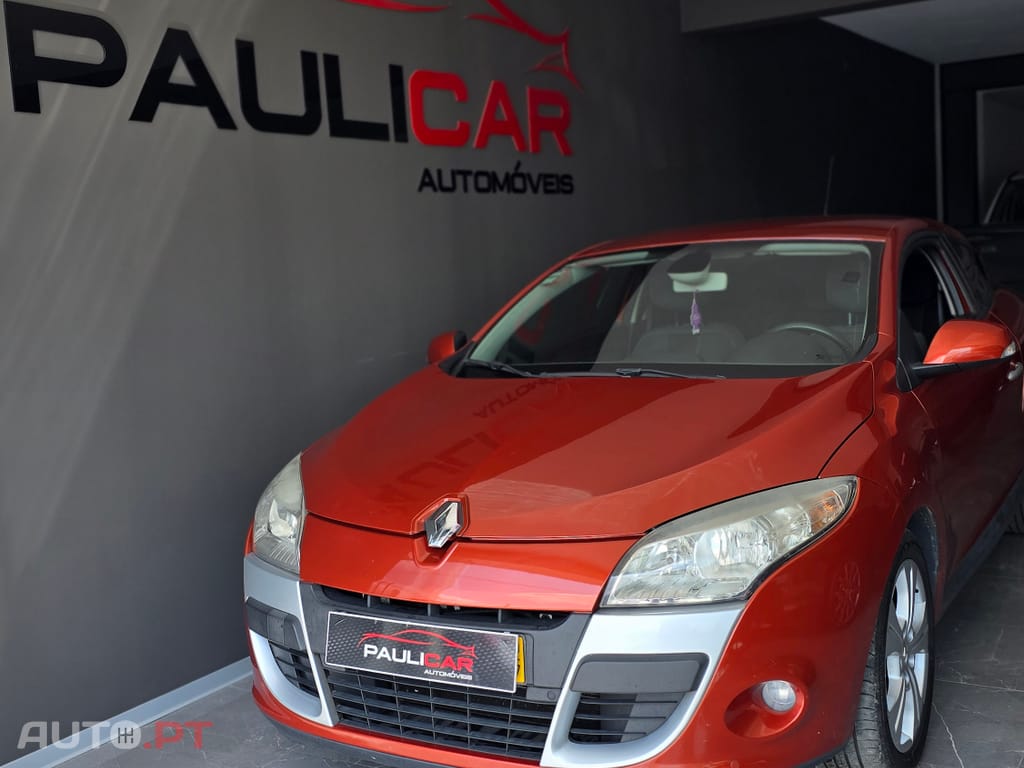 Renault Mégane Coupe 1600cc coupê